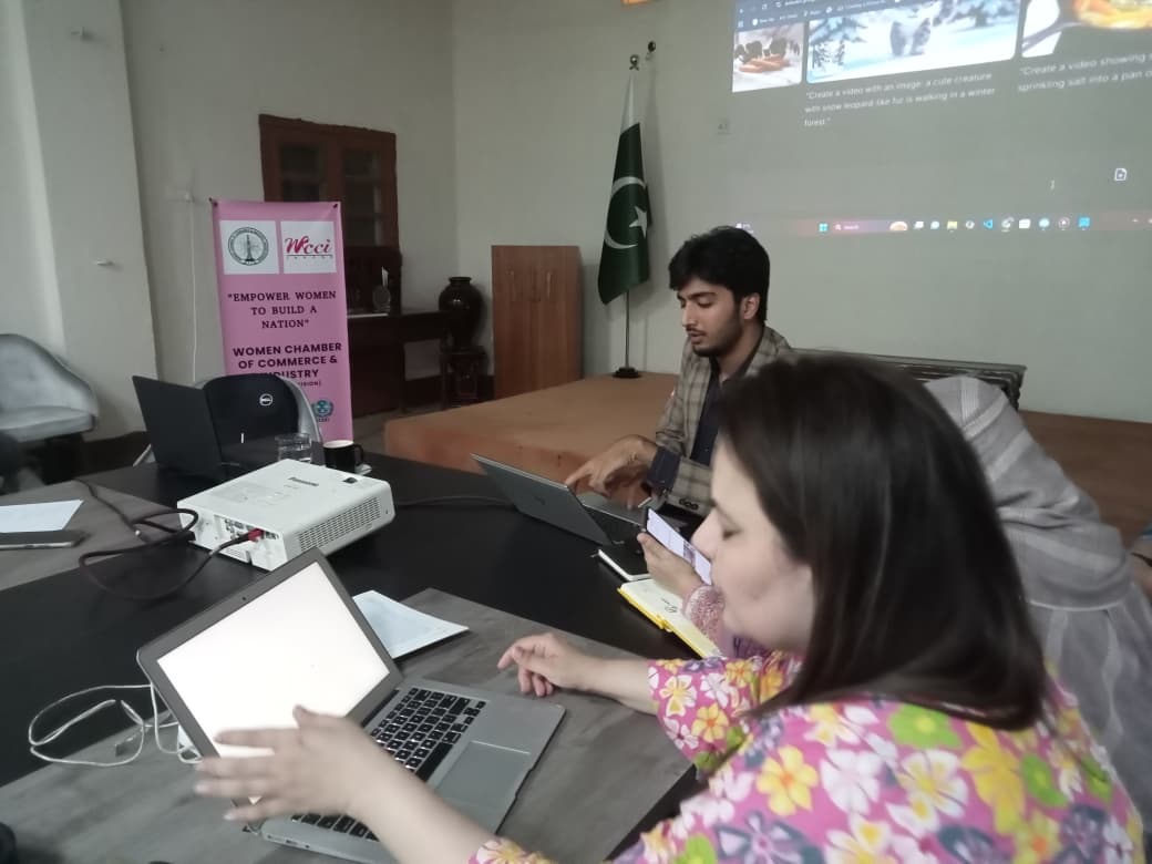 EPIC and P2P Clouds Workshop - Zeeshan Ali at Women Chamber Club